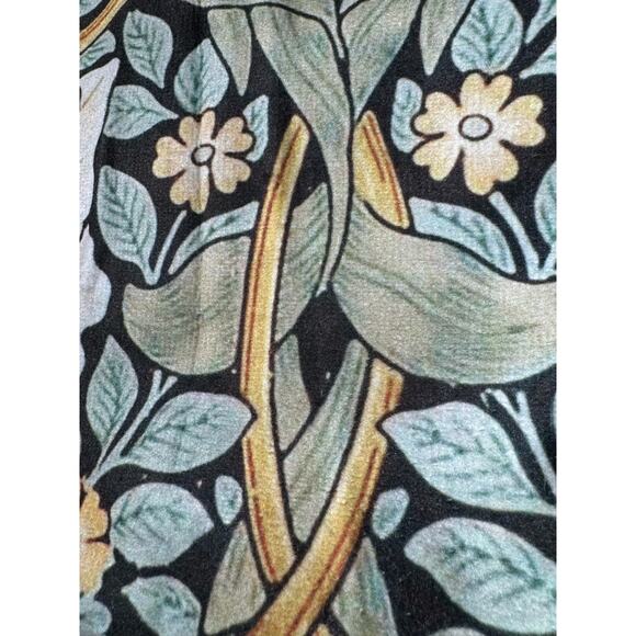 William Morris Pimpernel Bath Towels Set of 2 by Society 6 - Picture 6 of 8